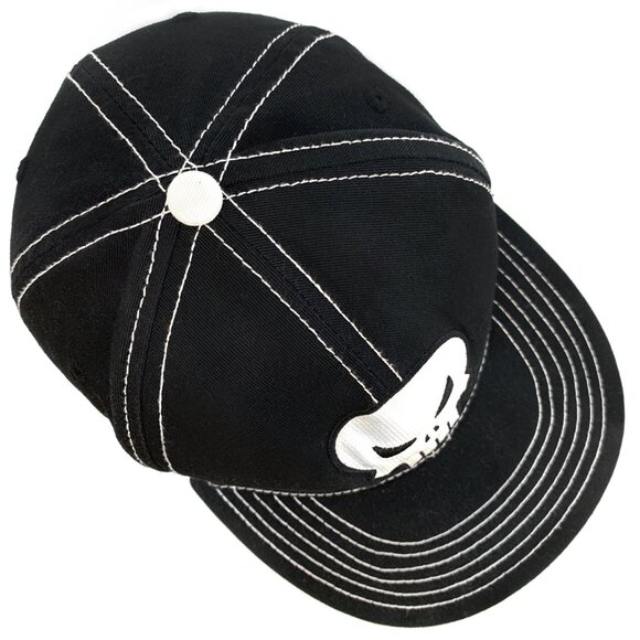 MARVEL Punisher Embroidered Skull Logo Flatbill Snapback Cap in Black - NEW - Picture 6 of 11